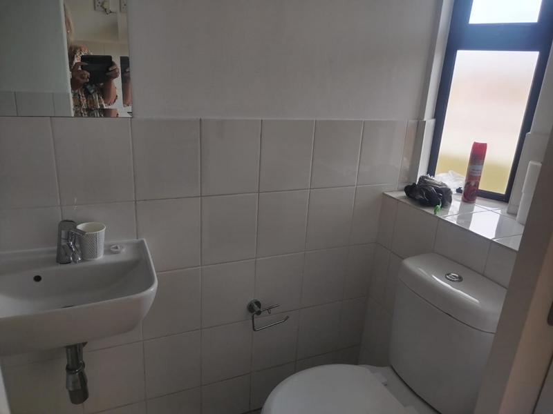 1 Bedroom Property for Sale in Strand South Western Cape